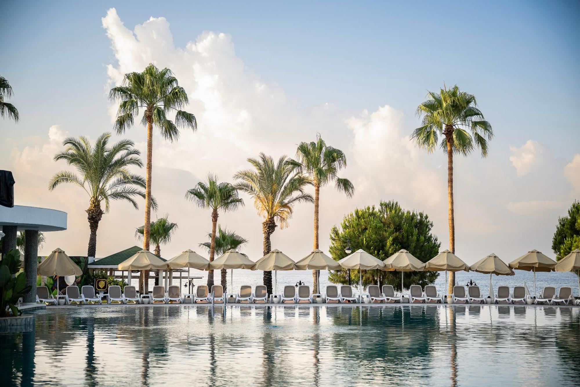 אלאניה Oz Hotels Incekum Beach מראה חיצוני תמונה