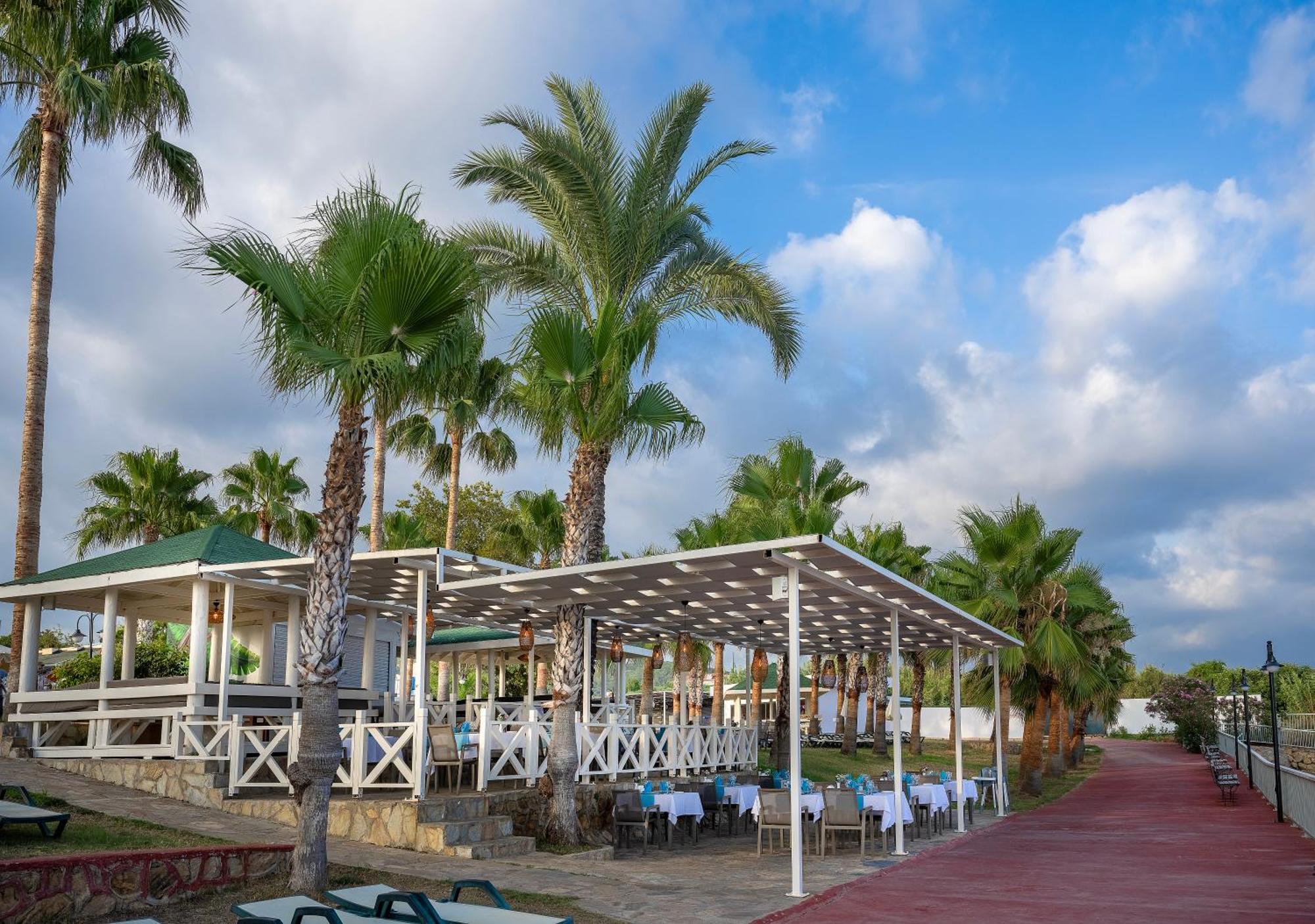 אלאניה Oz Hotels Incekum Beach מראה חיצוני תמונה